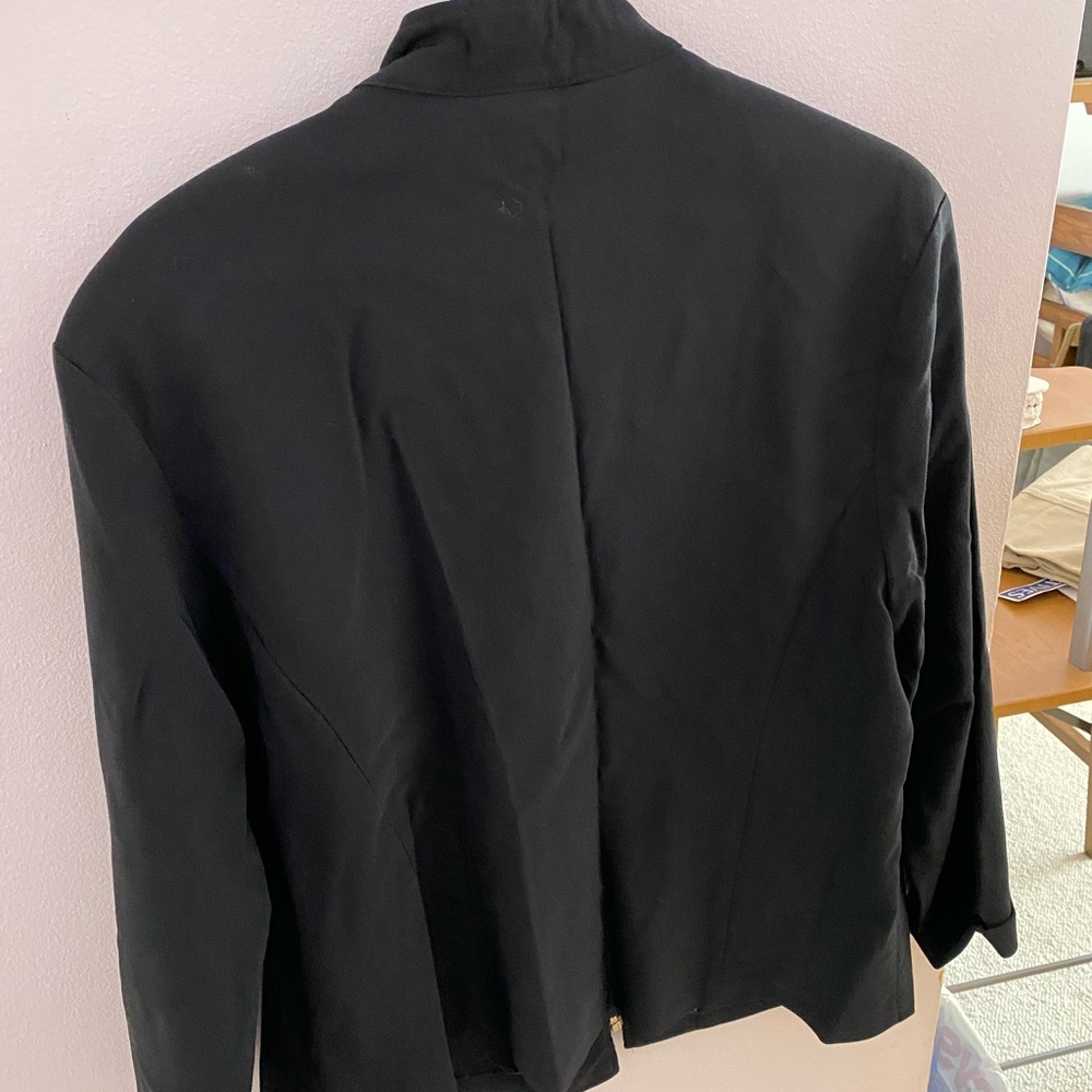 Clio II Jacket - Picture 4 of 4